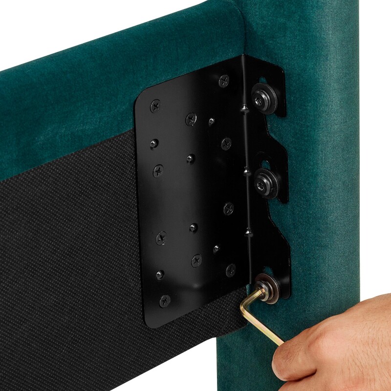 Biscuit Bridger Qn- Green Velvet ZBRD7004QN