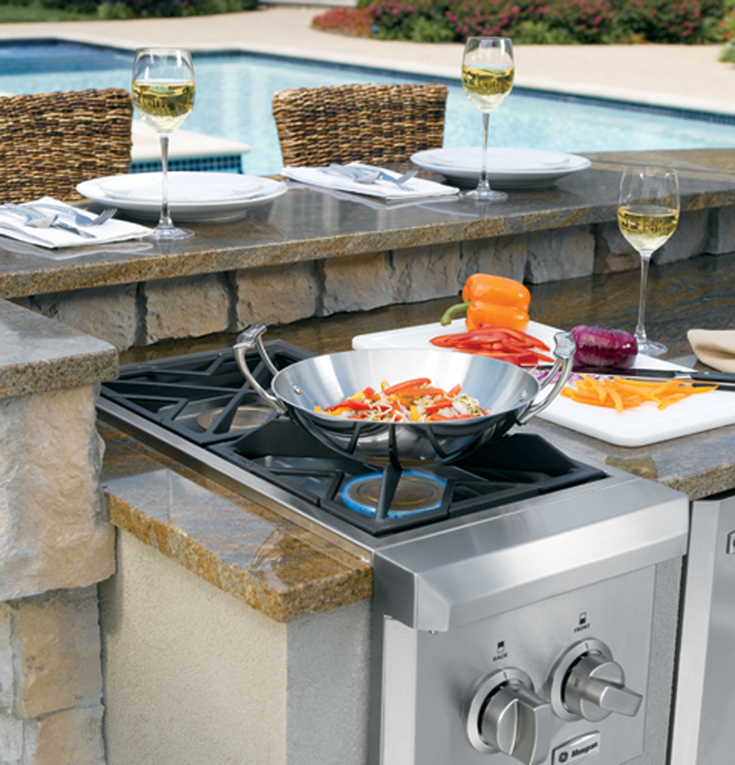 Monogram® Dual Burner Outdoor Cooktop (Natural Gas) ZGU122NPSS, product image 4 of 8