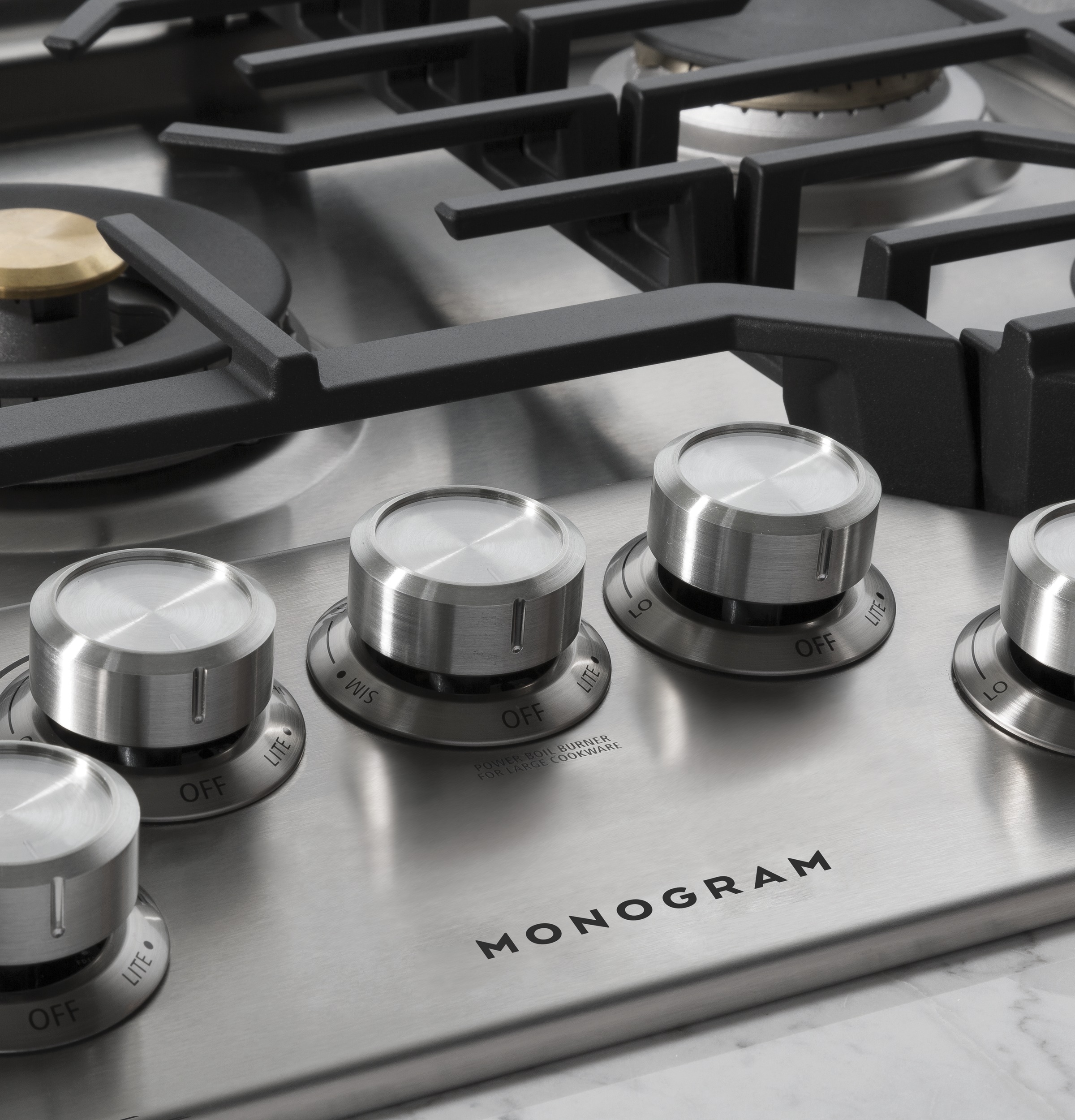 Monogram 30" Deep-Recessed Gas Cooktop ZGU30RSLSS