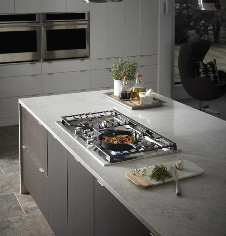 Monogram 36" Deep-Recessed Gas Cooktop ZGU36ESLSS