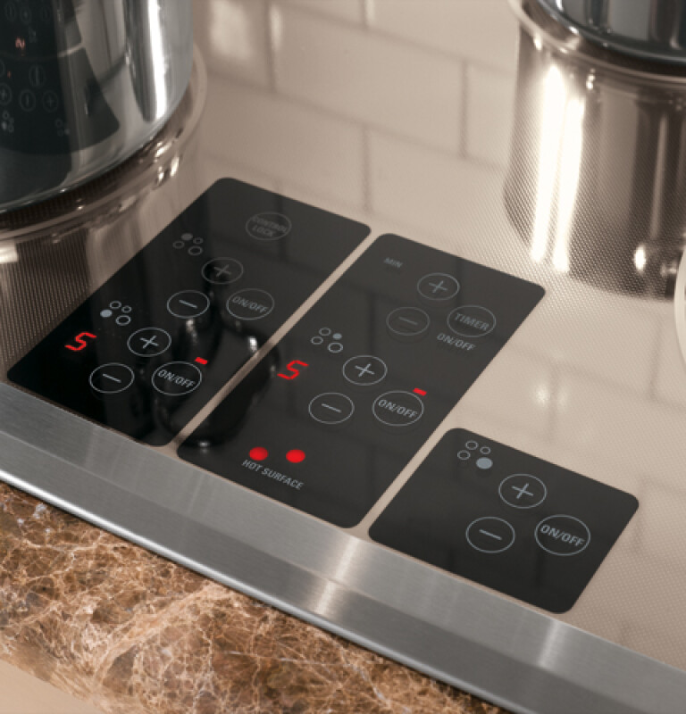 GE Monogram® 30" Induction Cooktop ZHU30RSMSS
