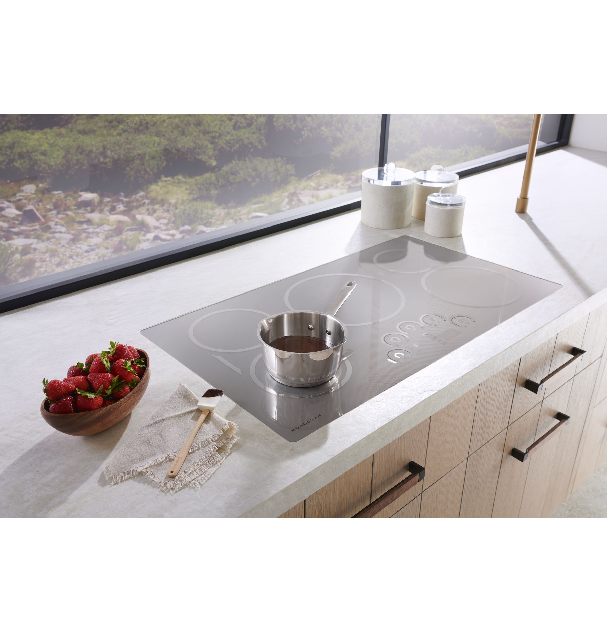 30" Induction Cooktop ZHU30RSPSS