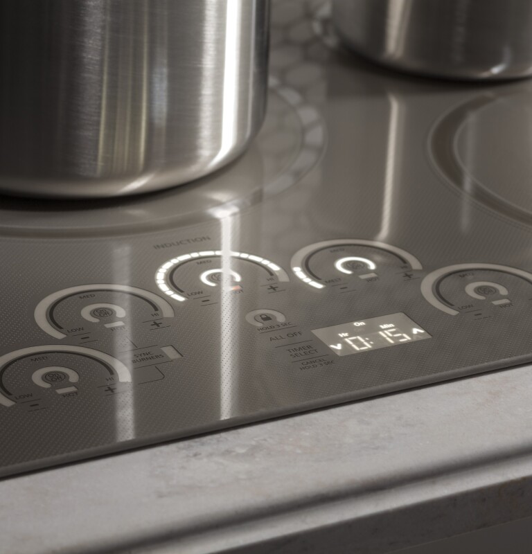 Monogram 36" Induction Cooktop ZHU36RSJSS