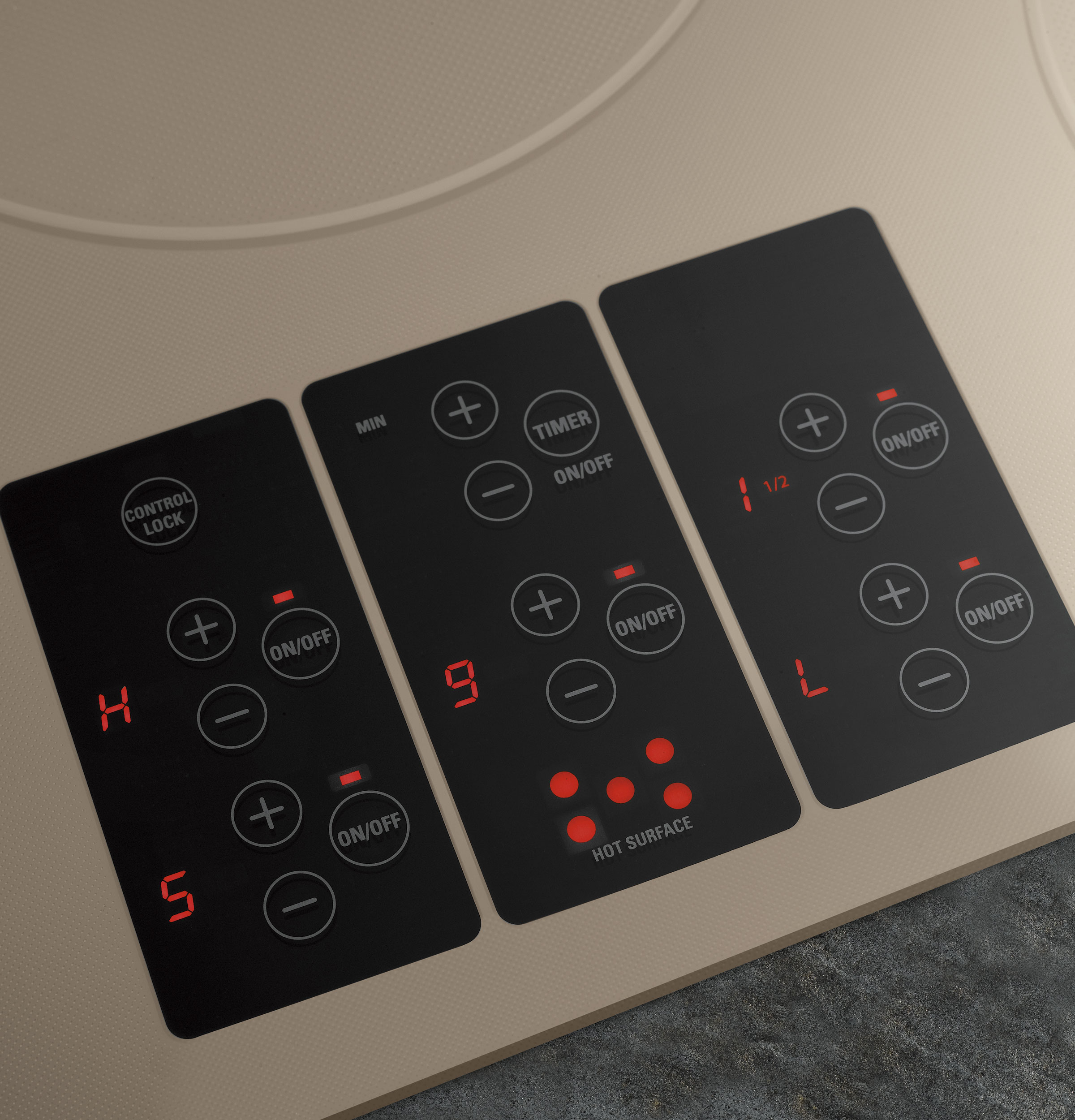 GE Monogram® 36" Induction Cooktop view 4