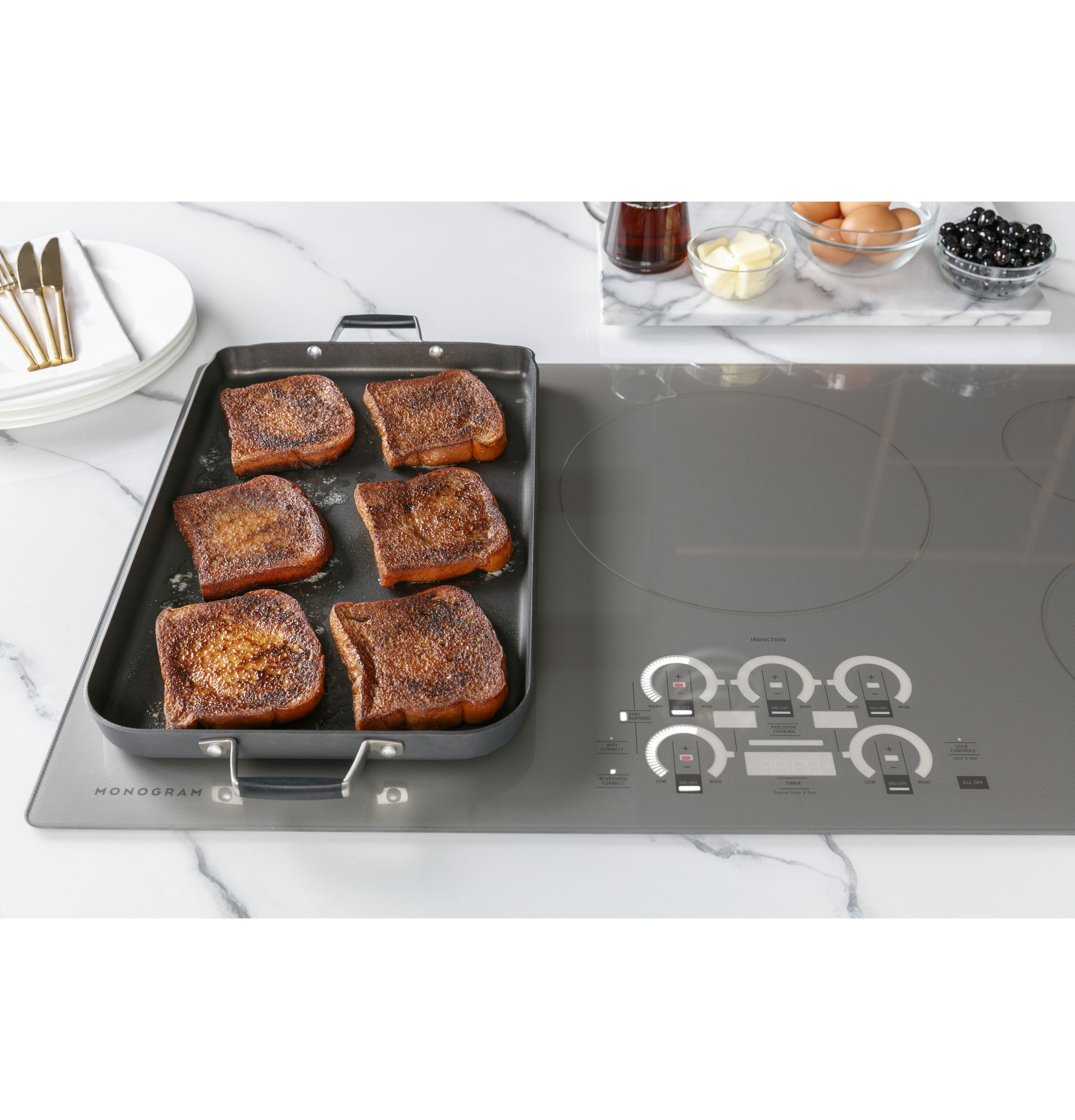 Monogram ENERGY STARĀ® 36" Induction Cooktop ZHU36RSTSS