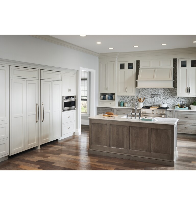 Monogram 36" Built-In All Refrigerator ZIR360NNRH