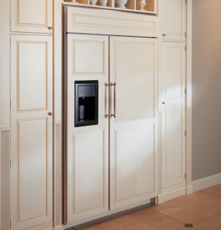 GE Monogram® 36" Built-In Side-by-Side Refrigerator with Dispenser ZISB360DM