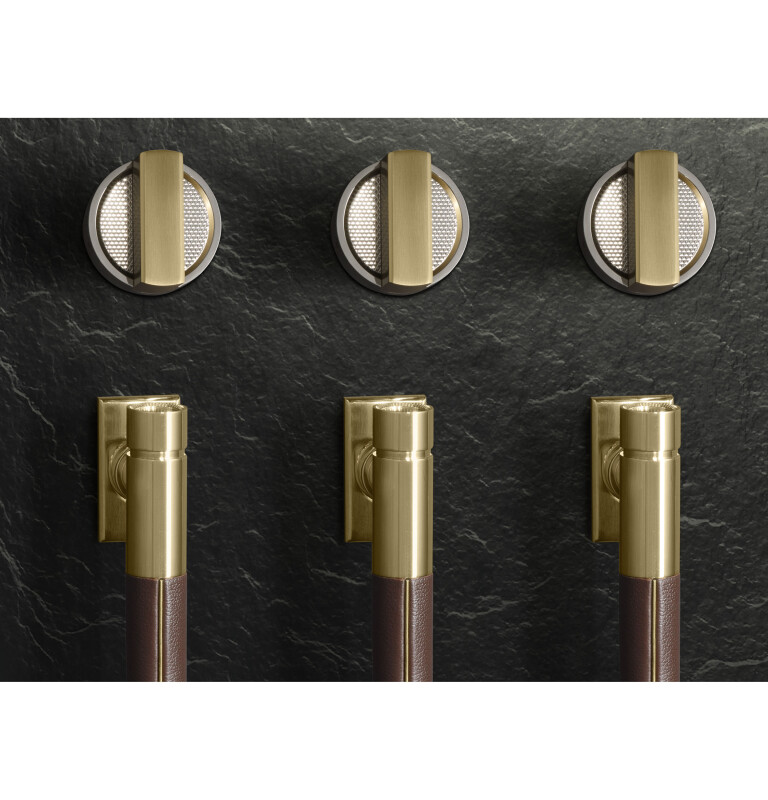 Monogram Column Handle Kit Brass Designer Collection ZKSP1H1BVB1