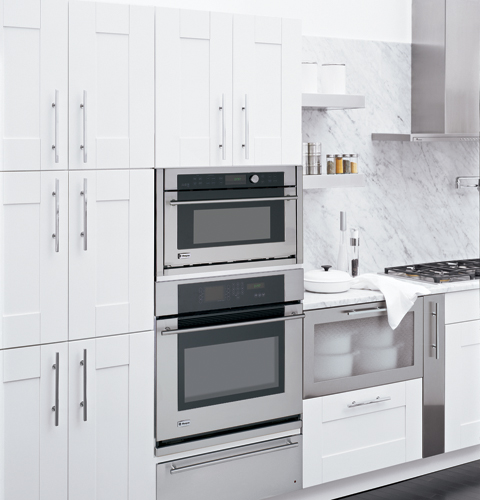 GE Monogram Built-In Oven with Advantium® Speedcook Technology- 120V ZSC1001KSS