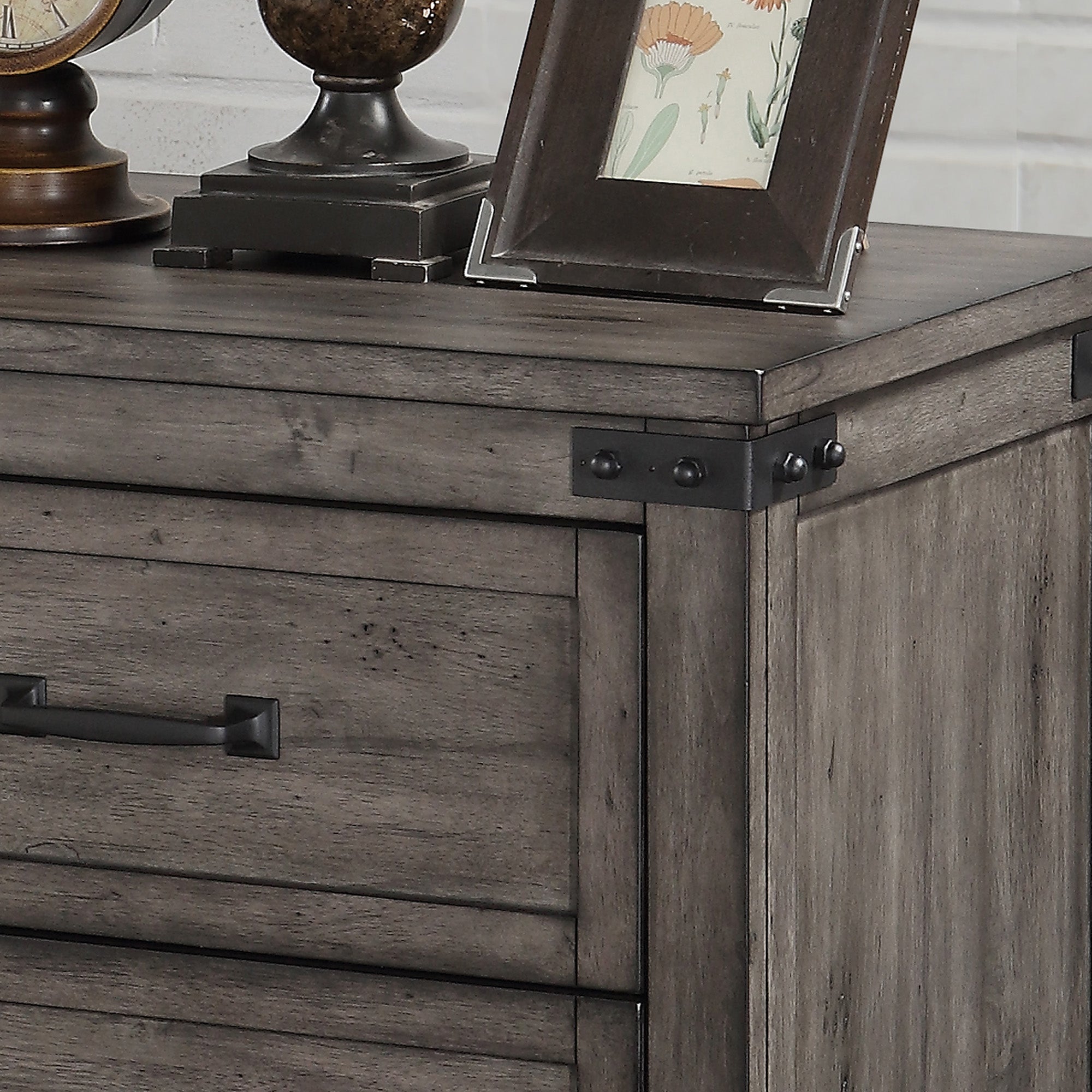 Storehouse Nightstand ZSTR7015