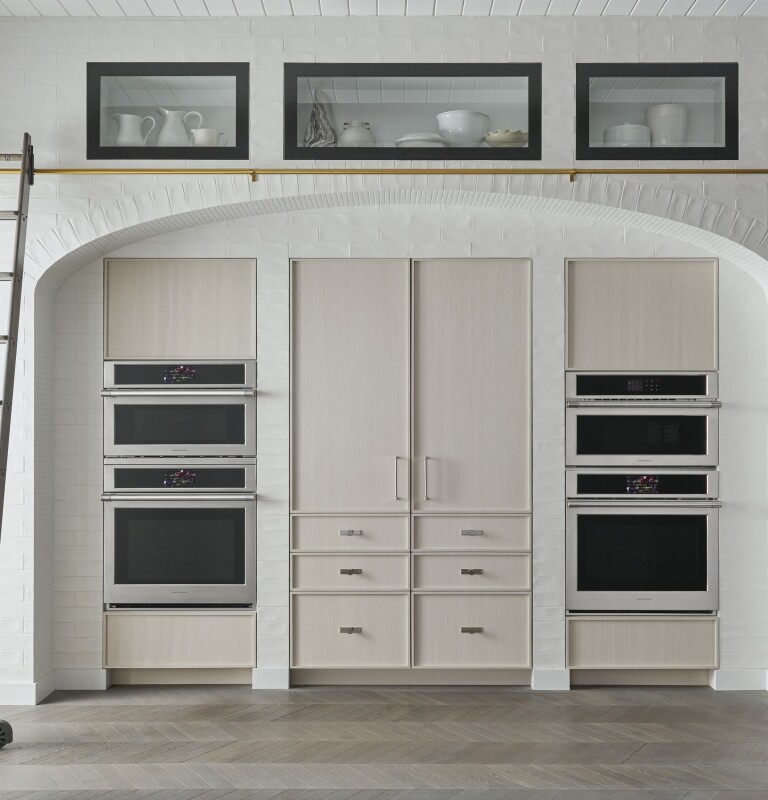 Monogram 30" Statement Single Wall Oven ZTS90DPSNSS