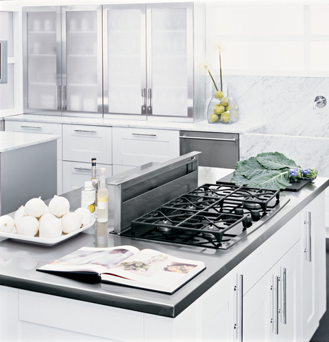 GE Monogram® 36" Stainless Telescopic Downdraft ZVB36SHSS