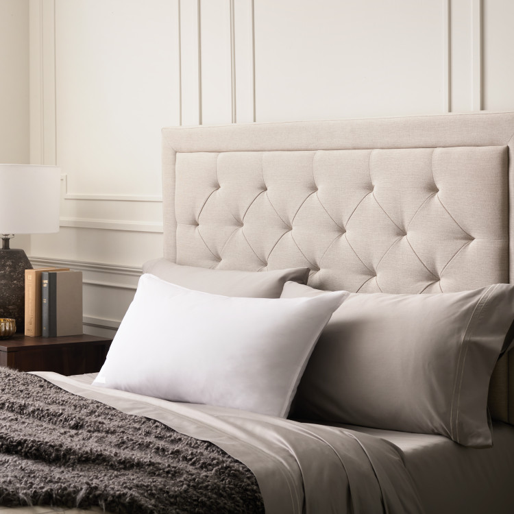Gelled Microfiber™ Pillow ZZKK00GM