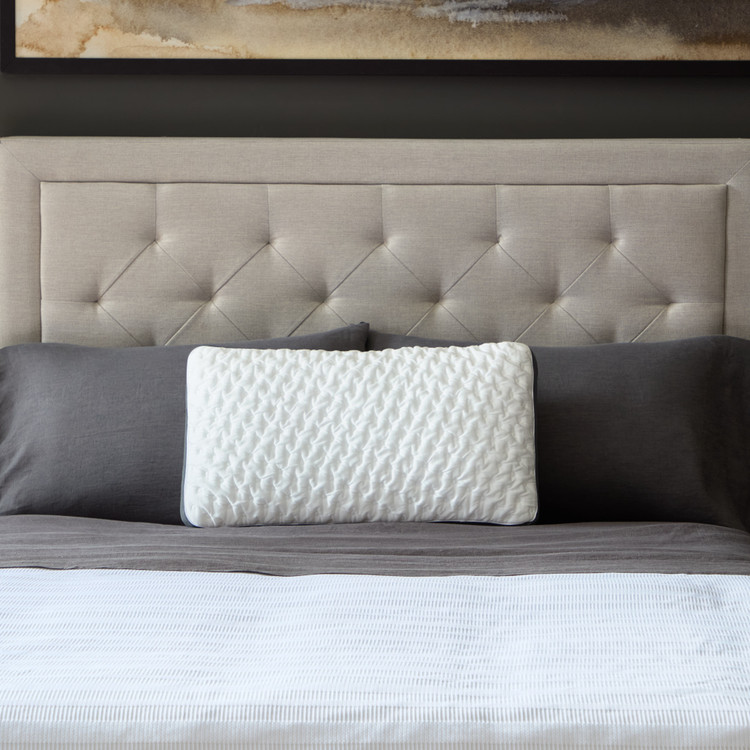 Quilted Convolution™ Pillow ZZKKX2QC
