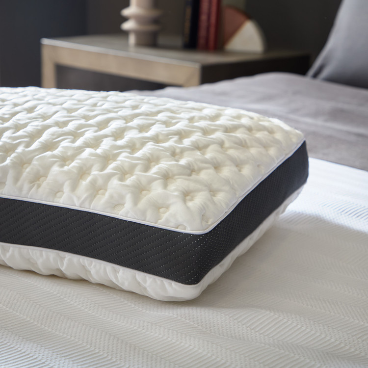 Quilted Convolution™ Pillow ZZKKX2QC