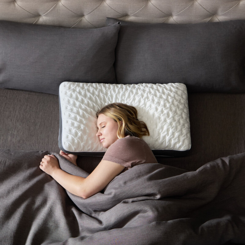Quilted Convolution™ Pillow ZZQQX2QC